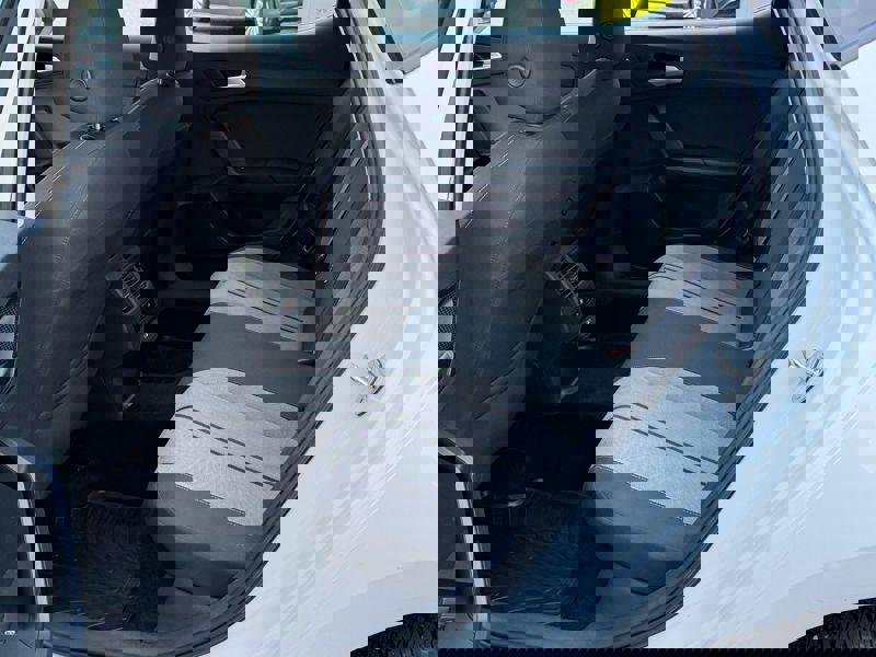 Image Seat LEON 2.0 TDI 116 Style Leds GPS Bluetooth ACC Clim auto  Gtie 1 an 